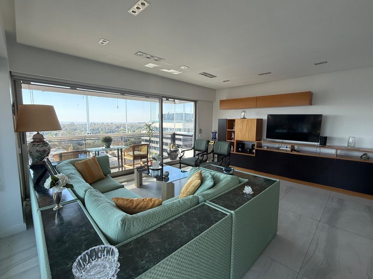 Foto de ALQUILER AMOBLADO PISO 4 AMBIENTES VISTA AL RIO 2 COCHERAS BELGRANO, imagen 3