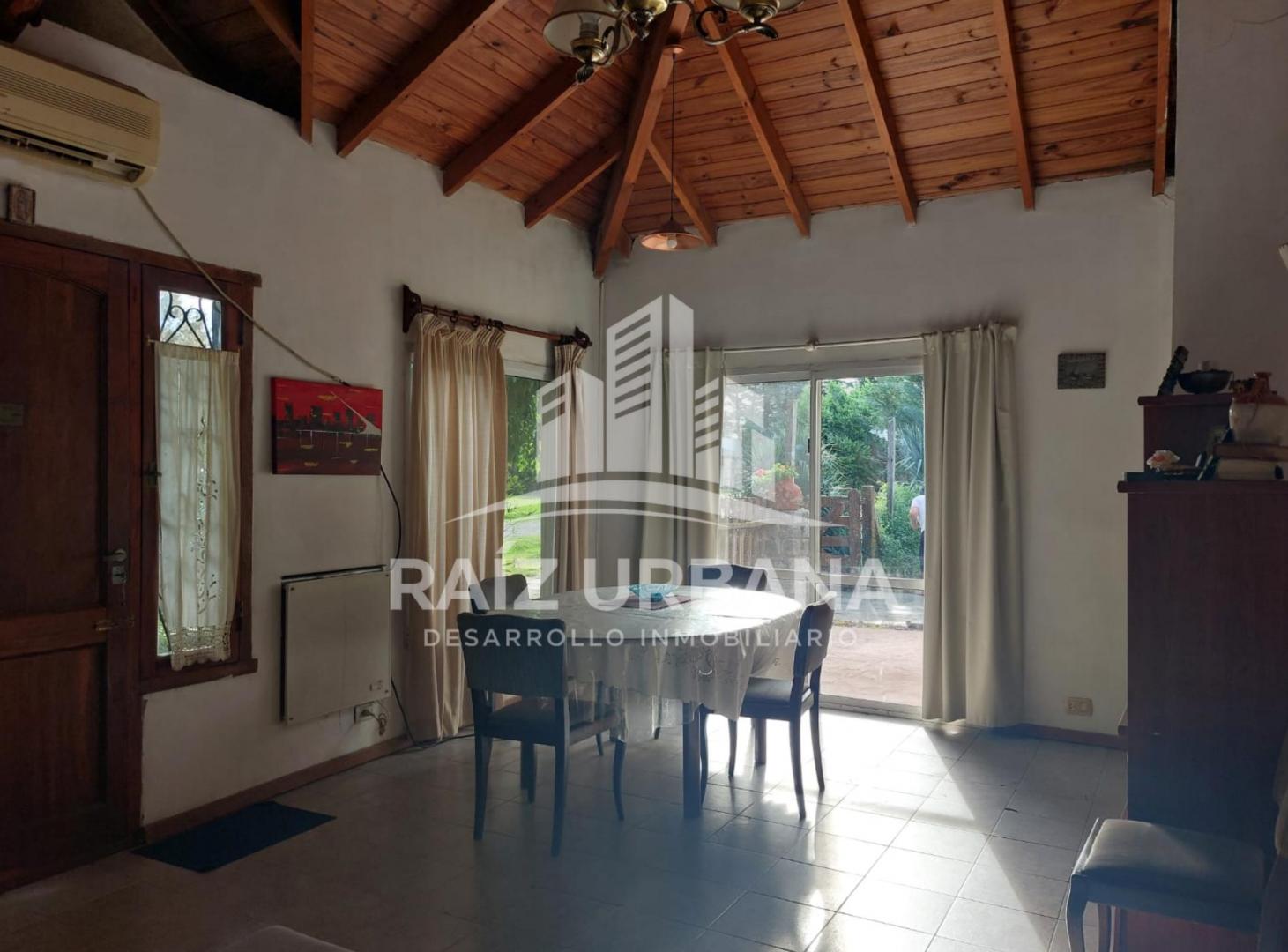 Foto de CASA 4 AMBIENTES VENTA BARRIO MALIBU CANNING OPORTUNIDAD INVERSION, imagen 1