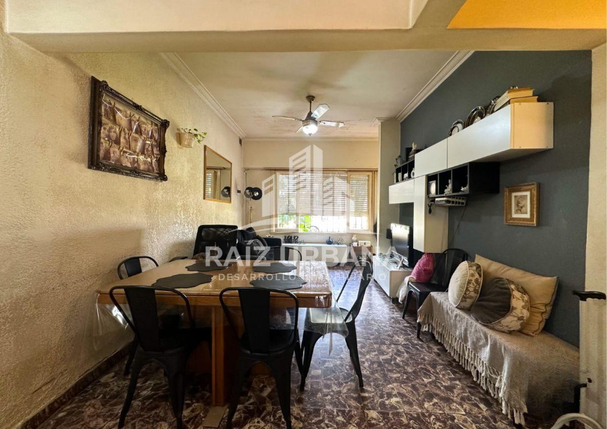 VENTA CASA EN LAVALLOL CON PATIO