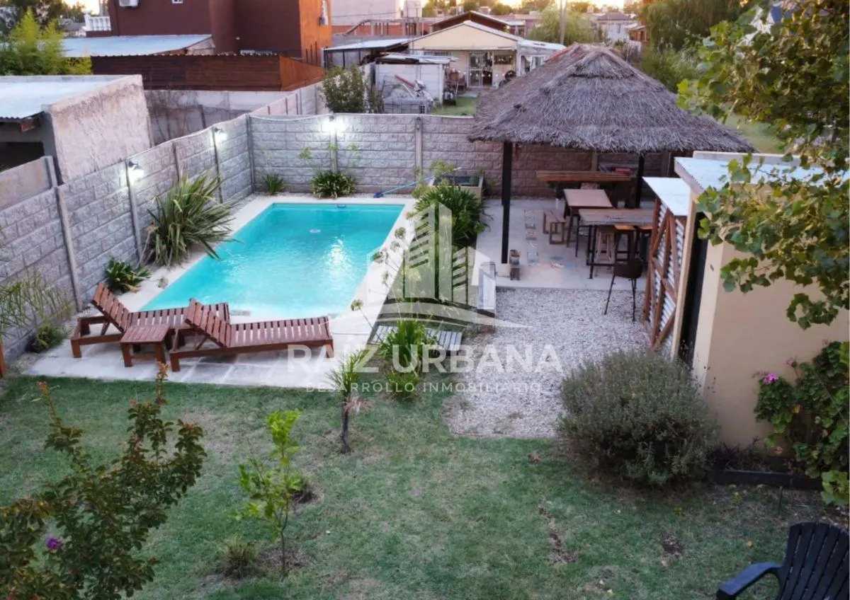 VENDO CASA 2 AMBIENTES EN SAN VICENTE CON PILETA 2