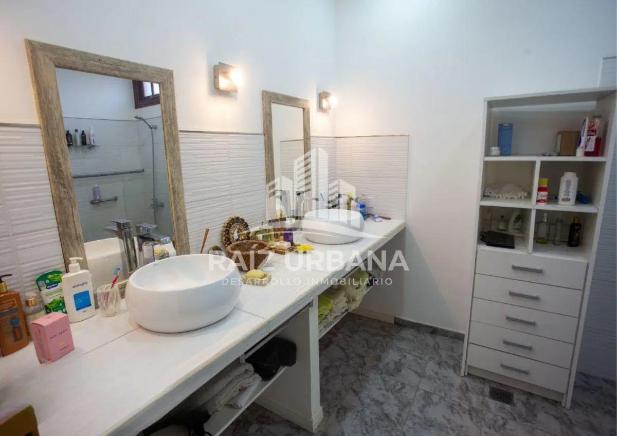 CASA 3 AMBIENTES VENTA SAN LUCAS SAN VICENTE CON QUINCHO 4