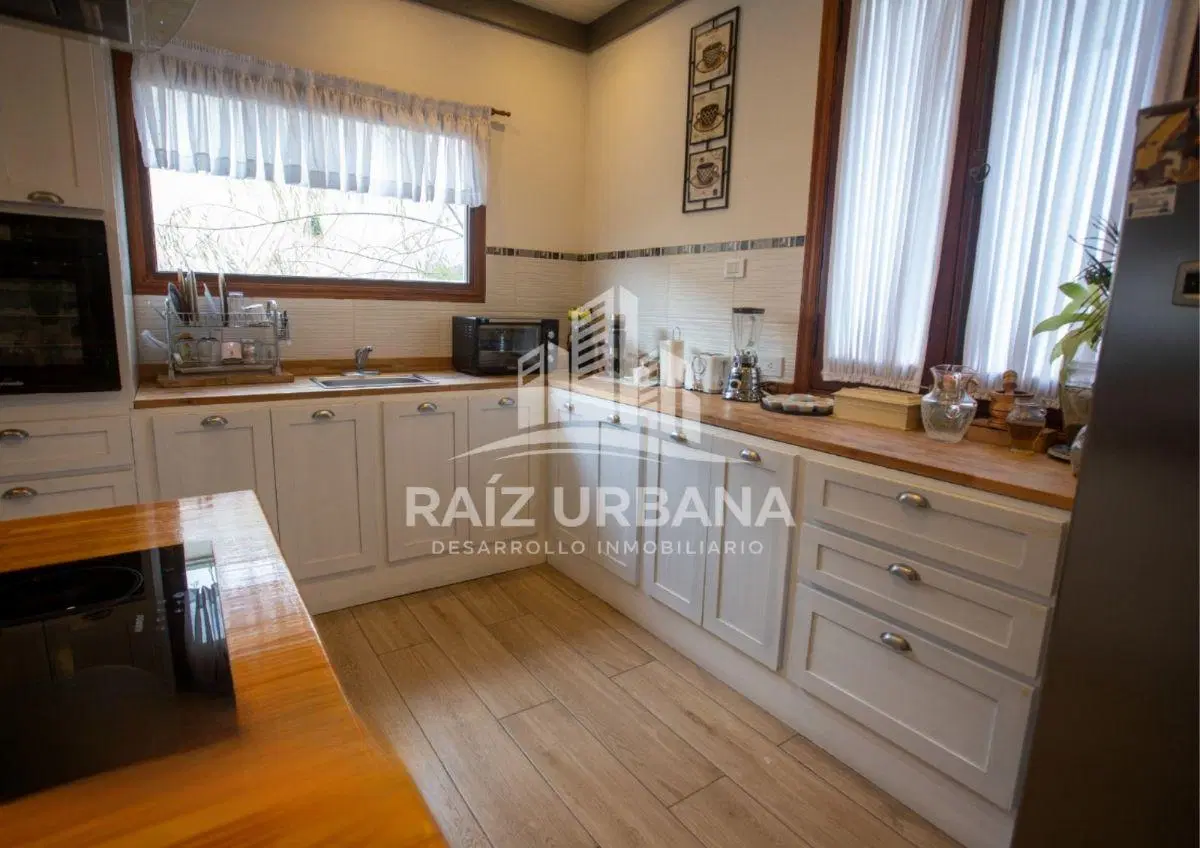 CASA 3 AMBIENTES VENTA SAN LUCAS SAN VICENTE CON QUINCHO 2