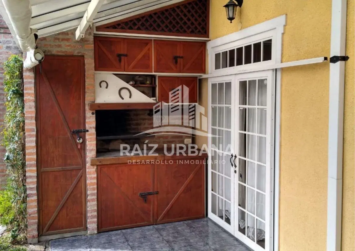 VENTA CASA 3 AMBIENTES CON PILETA 3