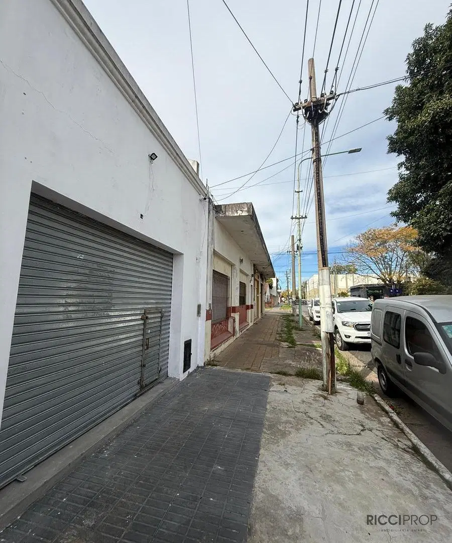 Local en alquiler en Berazategui 4
