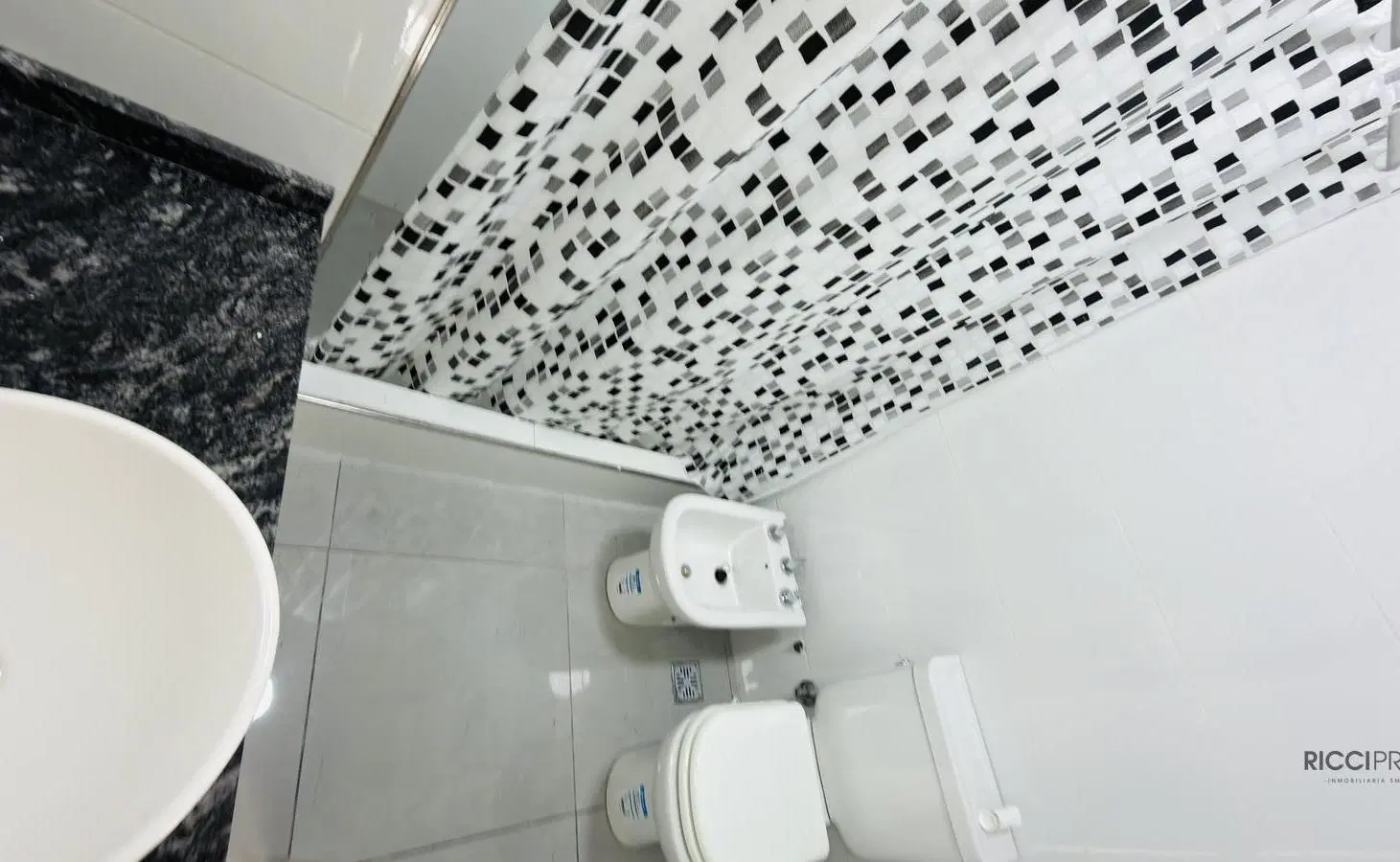 Departamento en venta 3 ambientes con cochera Berazategui Centro 5