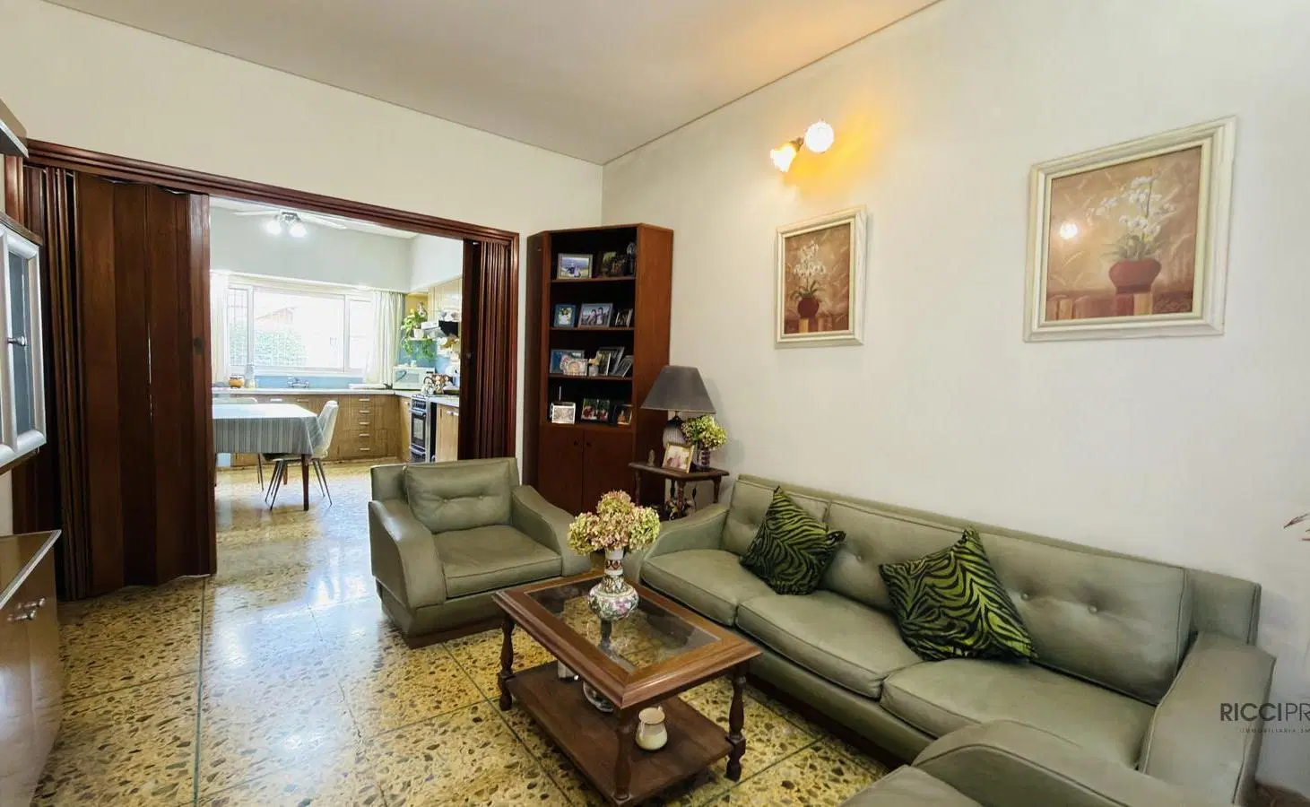 Casa venta 3 ambientes con dependencia en intendente Olivieri 2200 Quilmes Oeste 3