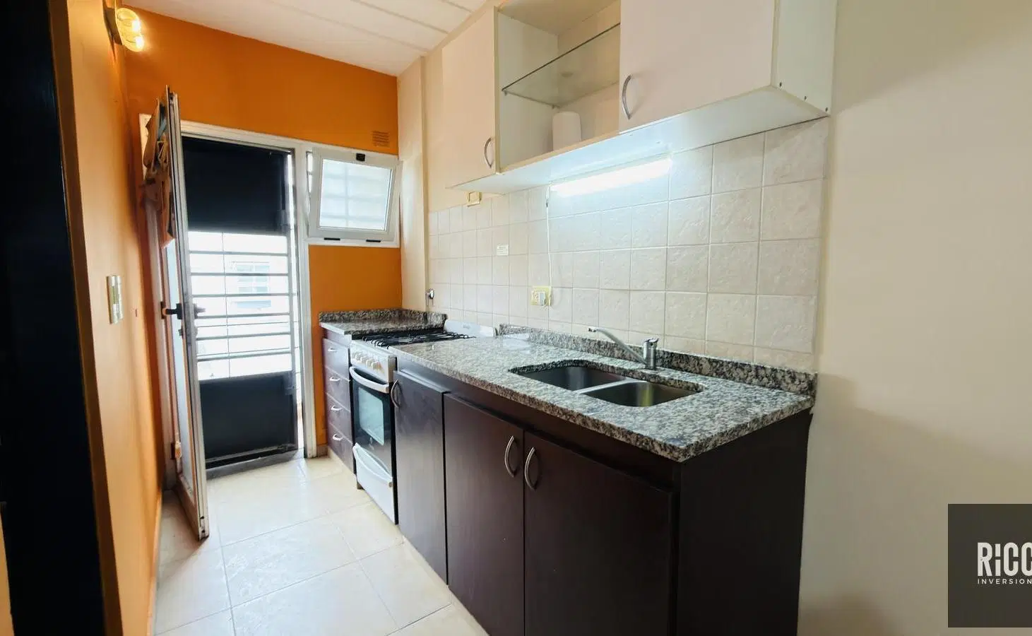 Departamento 2 ambientes en alquiler Quilmes 5