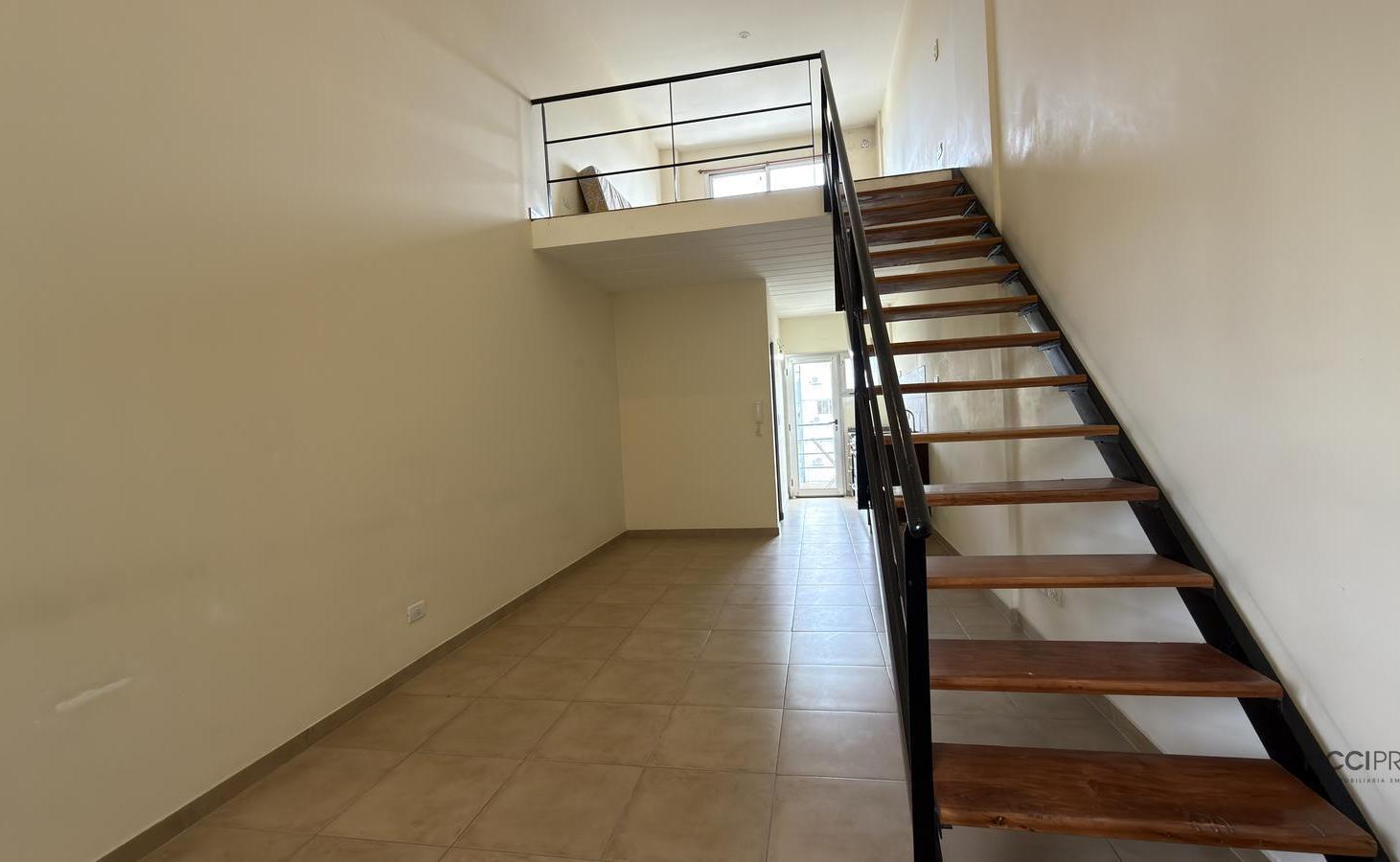 Foto de Departamento 2 ambientes tipo Loft con cochera en Venta Alvear 1077 en, imagen 3