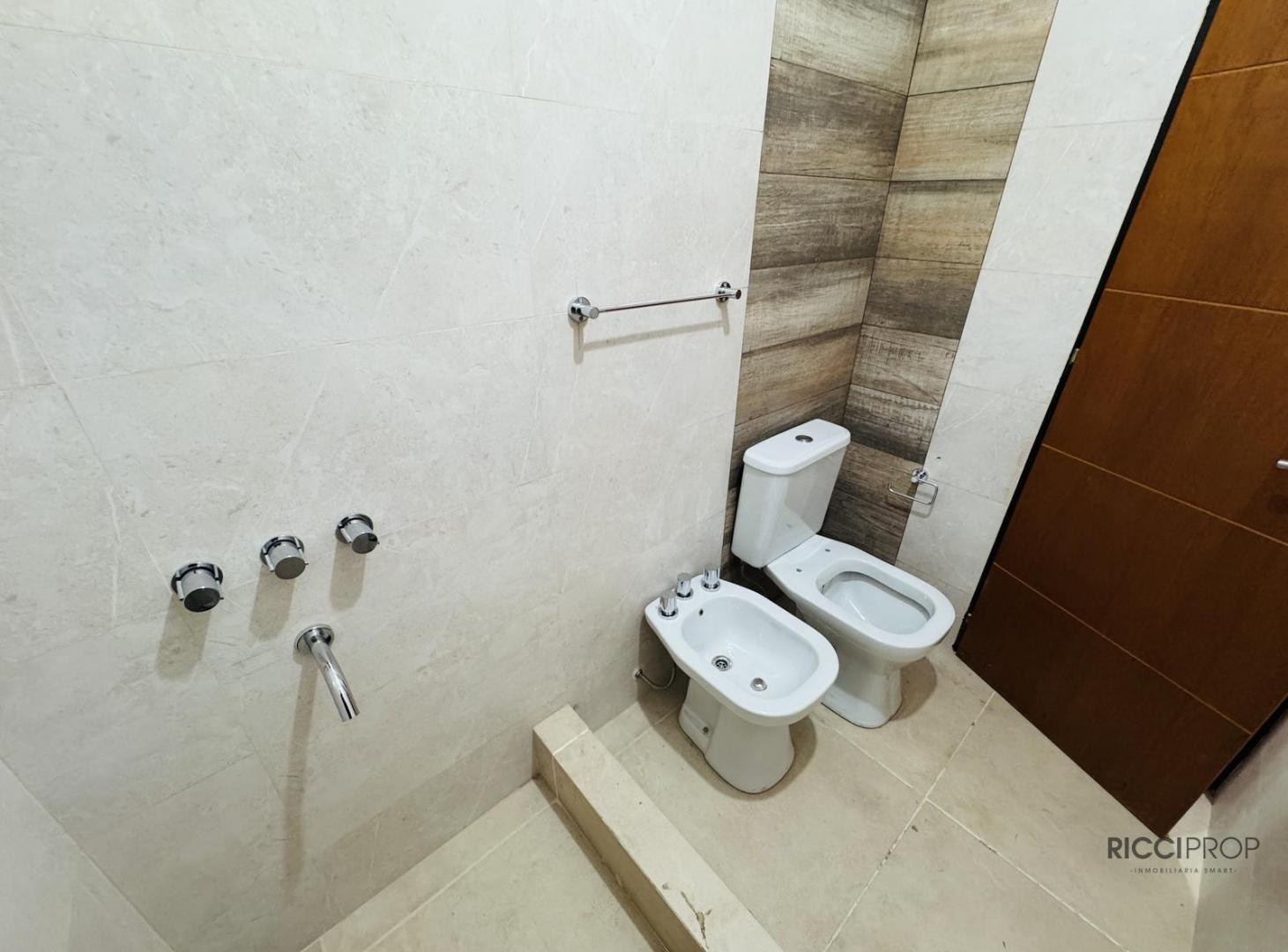 Foto de Departamento 2 ambientes en venta apto credito berazategui, imagen 2