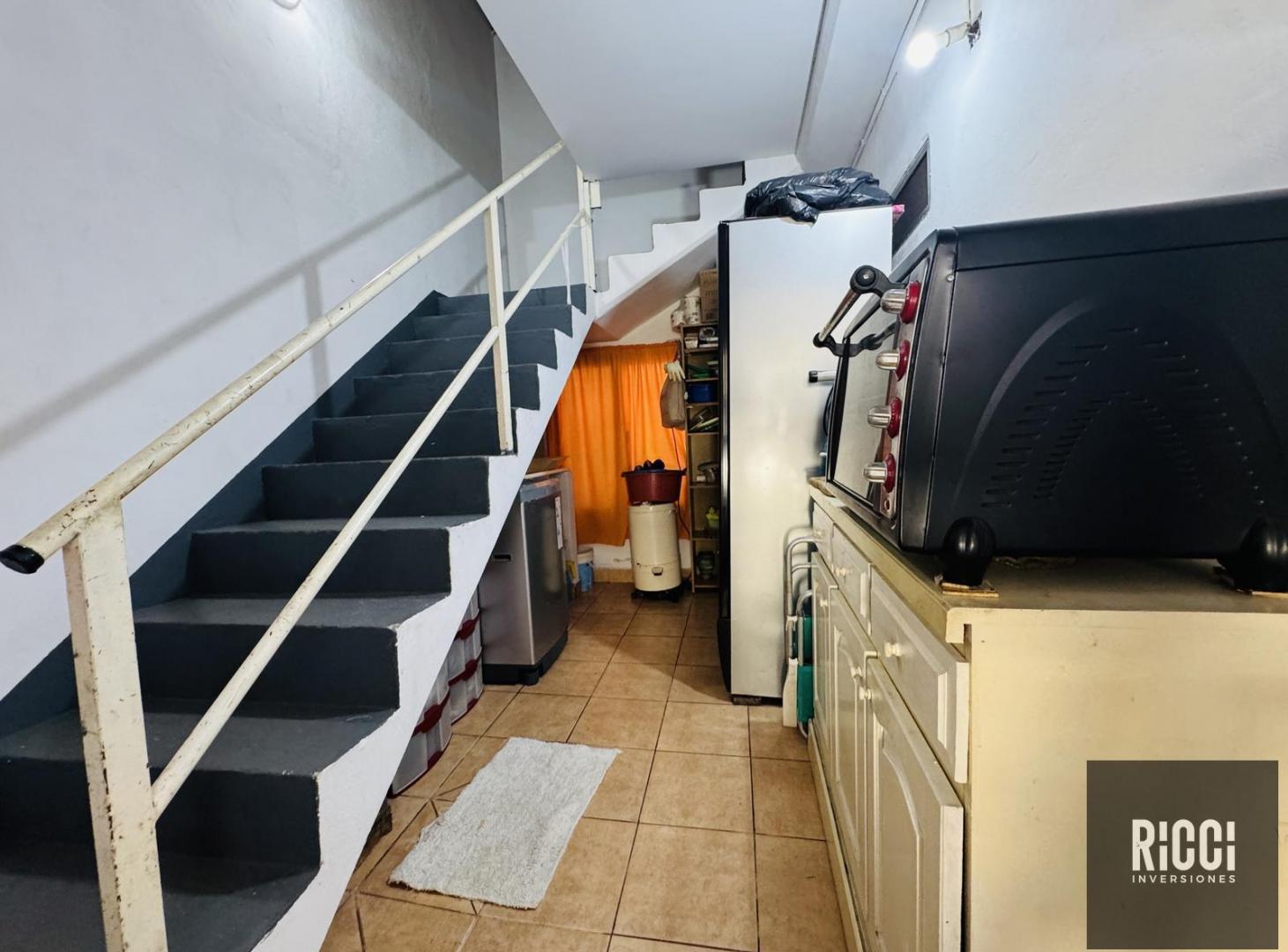 Foto de Casa 4 ambientes en venta Ranelagh con local, imagen 5