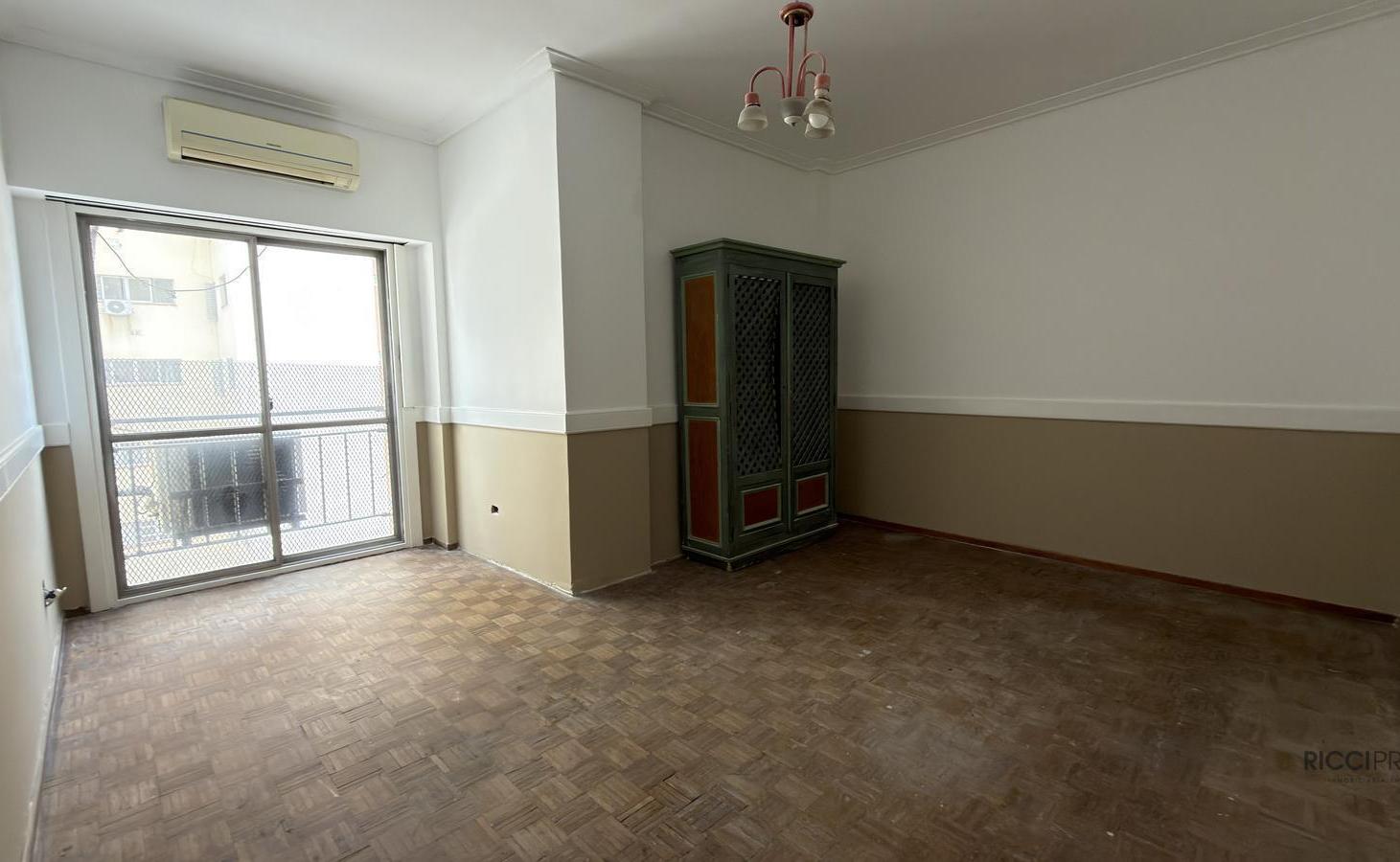 Foto de Departamento en Venta 2 ambientes en Quilmes Centro sobre Rivadavia, imagen 3
