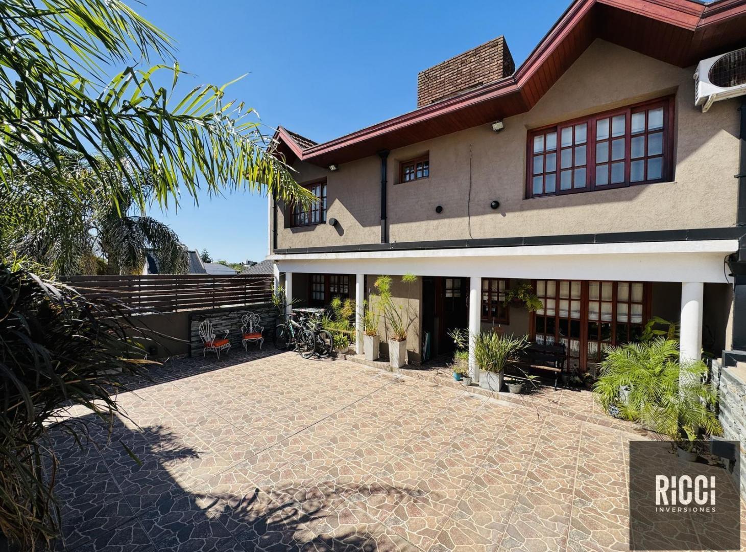 Foto de Casa 4 ambientes en Venta Quilmes Oeste con quincho, imagen 4