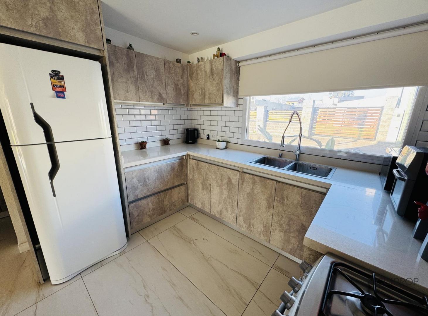 Foto de Casa 4 ambientes en venta patagones 963 barrio las moras 2 bosques, imagen 2