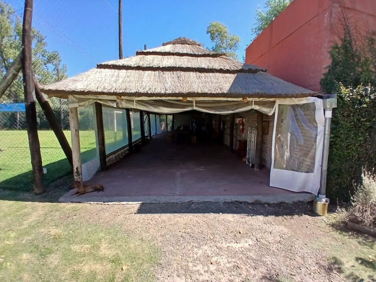 VENTA LOTE CON QUINCHO GRAL RODRIGUEZ 3