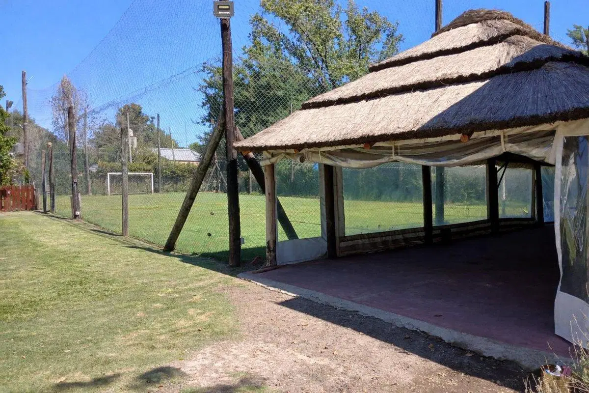 VENTA LOTE CON QUINCHO GRAL RODRIGUEZ 2