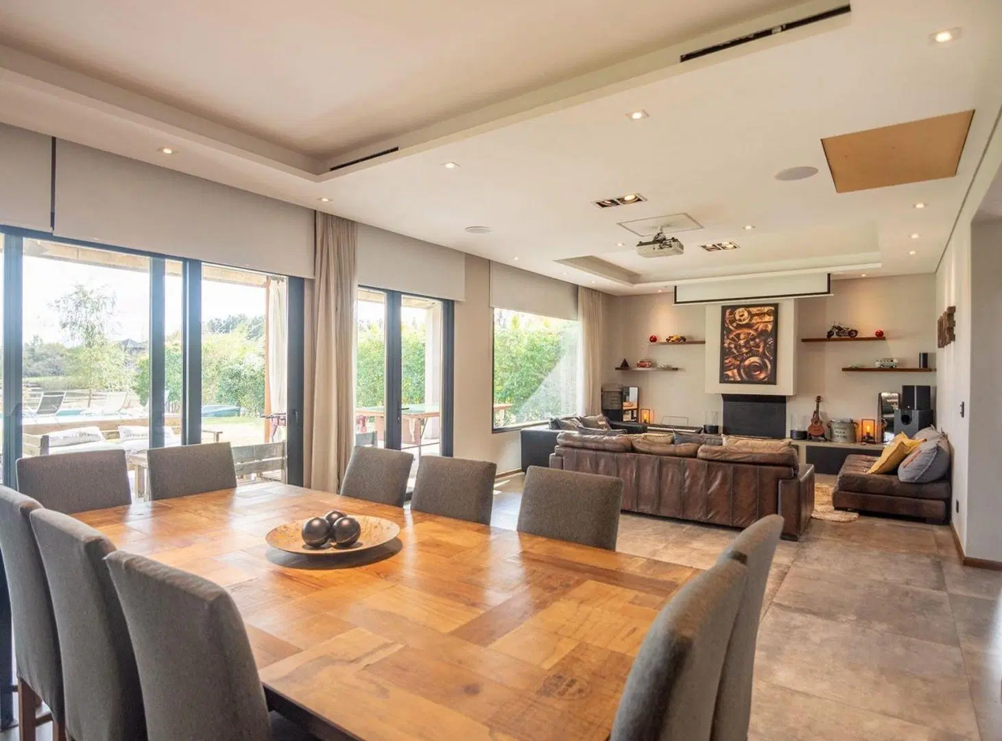 Imponente casa en venta en Santa Catalina V. Nueva 3