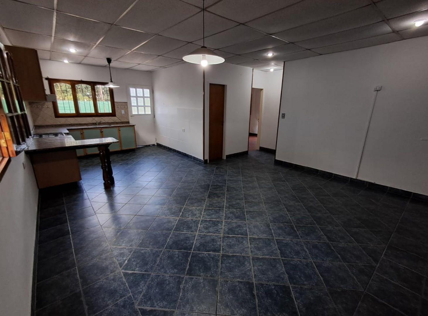 Foto de CASA EN ALQUILER EN BENAVIDEZ, imagen 1