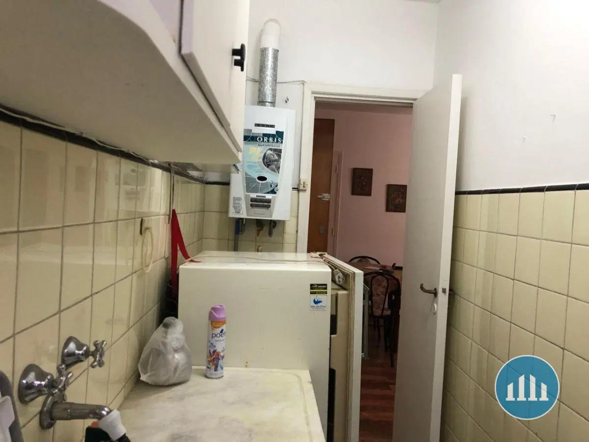 Monoambiente en pleno centro, 30 m² , muy buen estado. Ideal renta o primera vivienda. 2