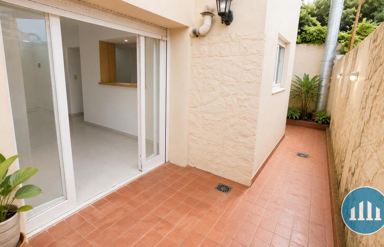 Foto de Departamento 3 ambientes con patio interno propio y baulera, imagen 3