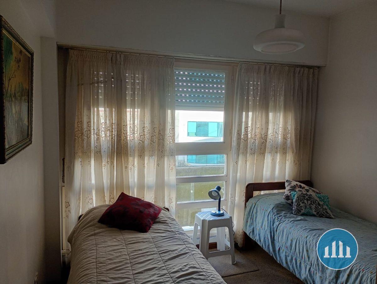 Foto de Departamento de 2 ambientes, contrafrente, céntrico, imagen 2