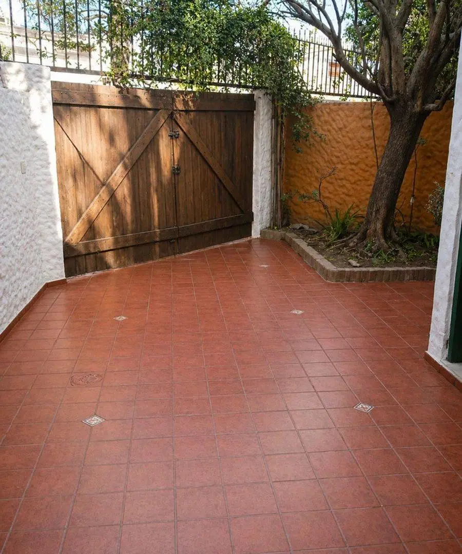 CASA DUPLEX 4 AMBIENTES MORON GARAGE 4