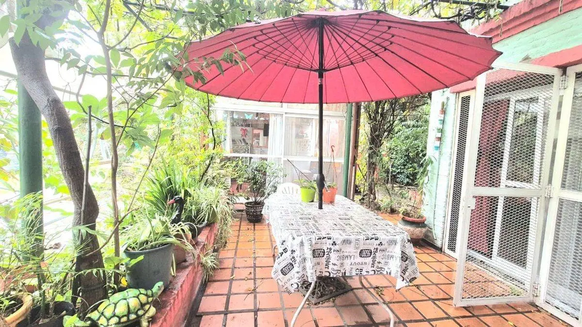 PH EN VENTA EN VILLA BOSCH CON PILETA Y PARRILLA 4