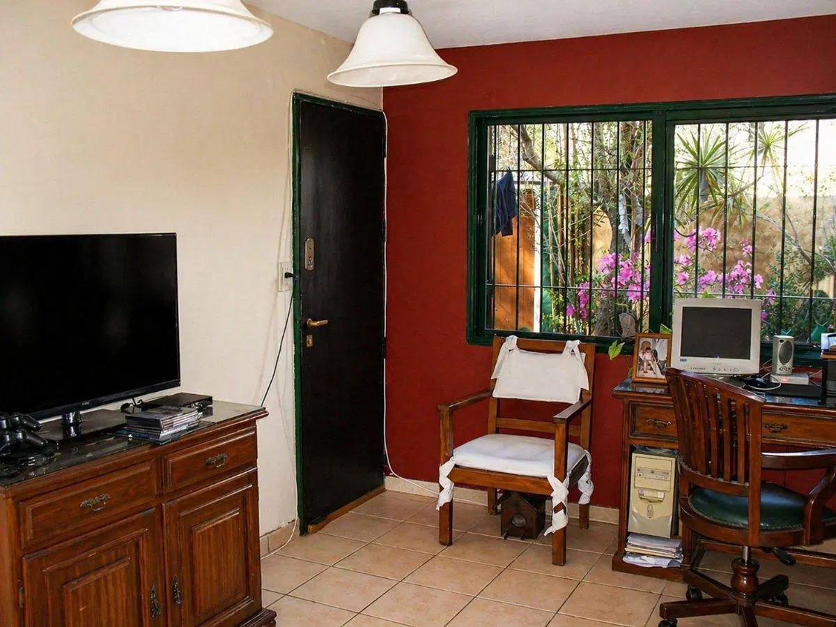 CASA DUPLEX 4 AMBIENTES MORON GARAGE 2