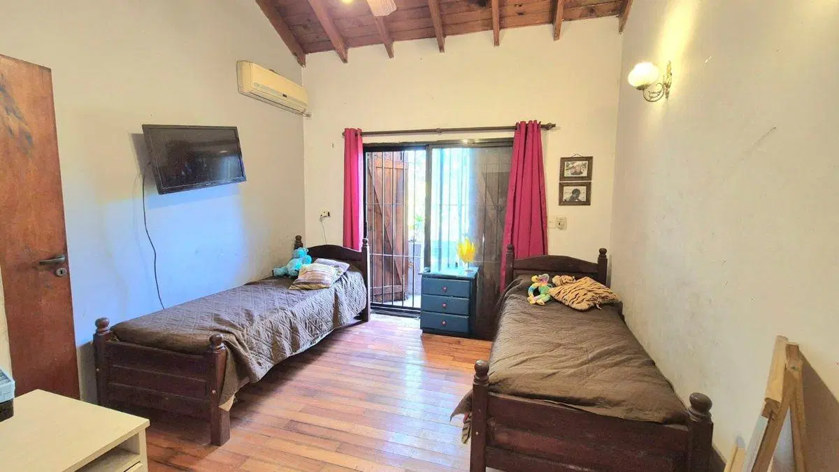 CASA VENTA VILLA BALLESTER CON PILETA Y PARRILLA 8