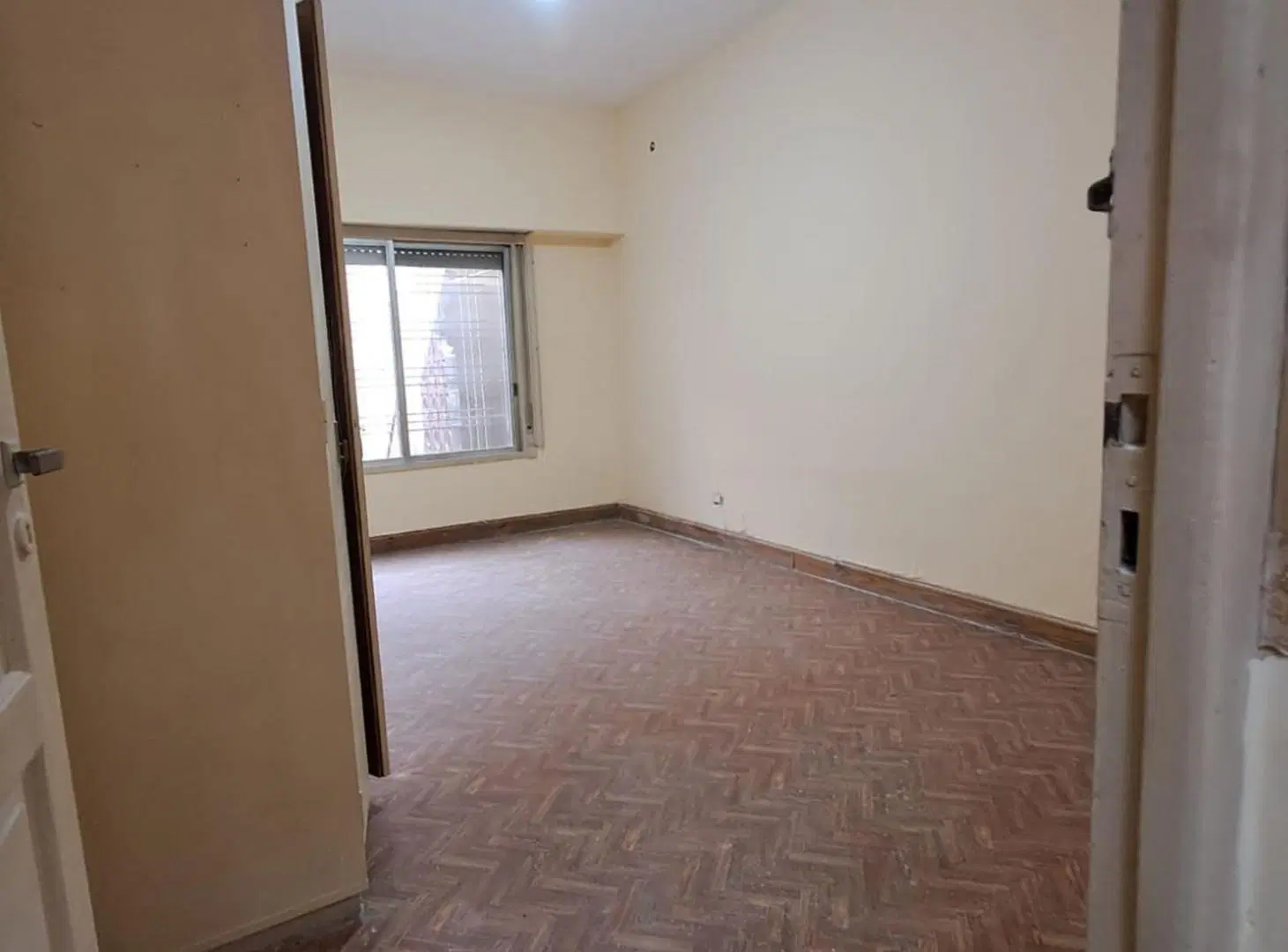 CASA 3 AMBIENTES  VENTA SAN MARTIN COCHERA PATIO 4