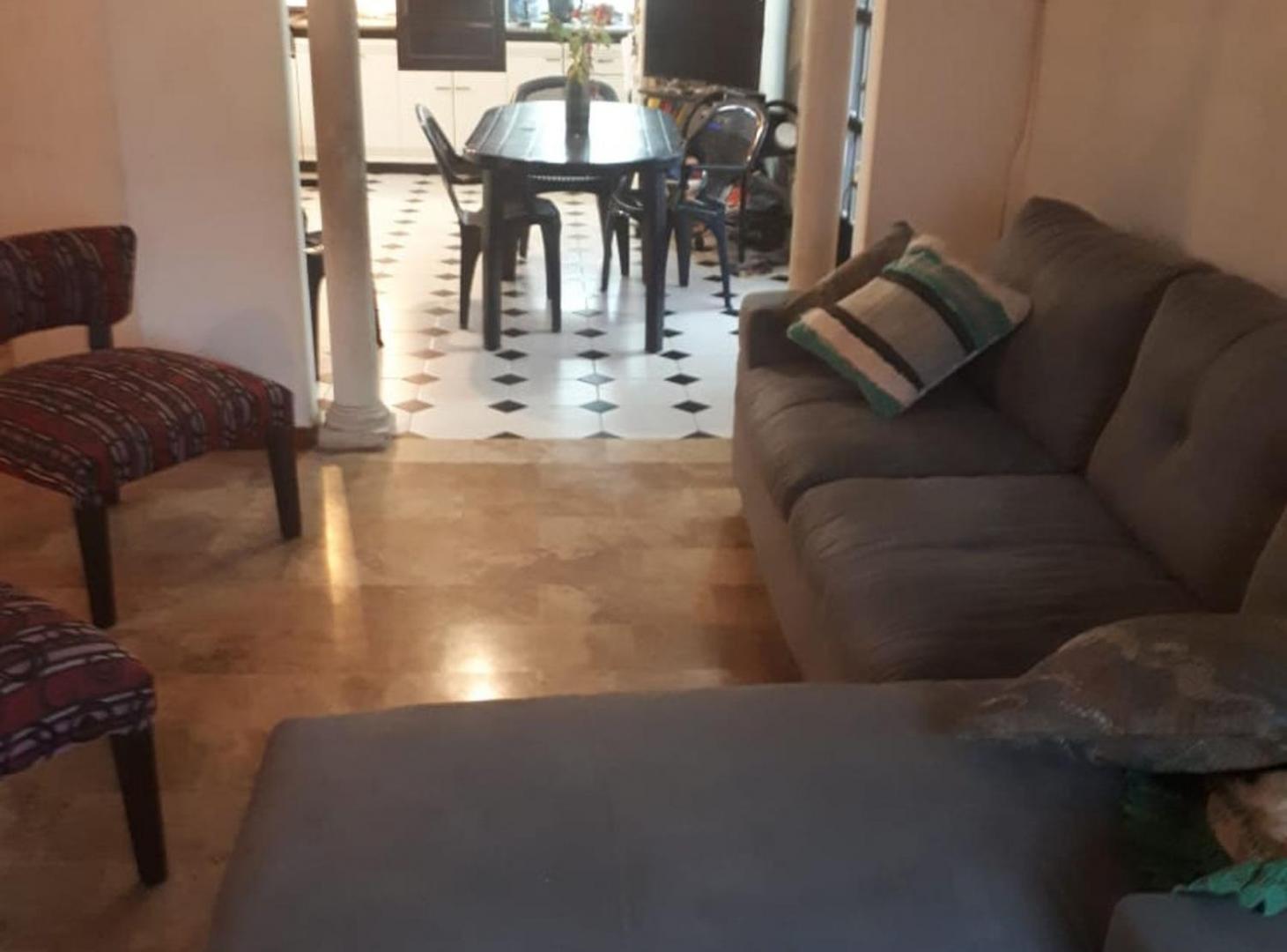 Foto de CASA 6 AMBIENTES VENTA PARQUE AVELLANEDA COCHERA, imagen 3