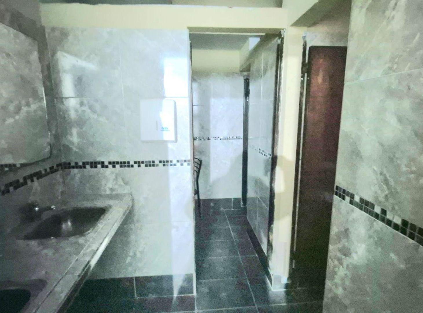 Foto de EDIFICIO DE OFICINAS VENTA AVELLANEDA CENTRO, imagen 1