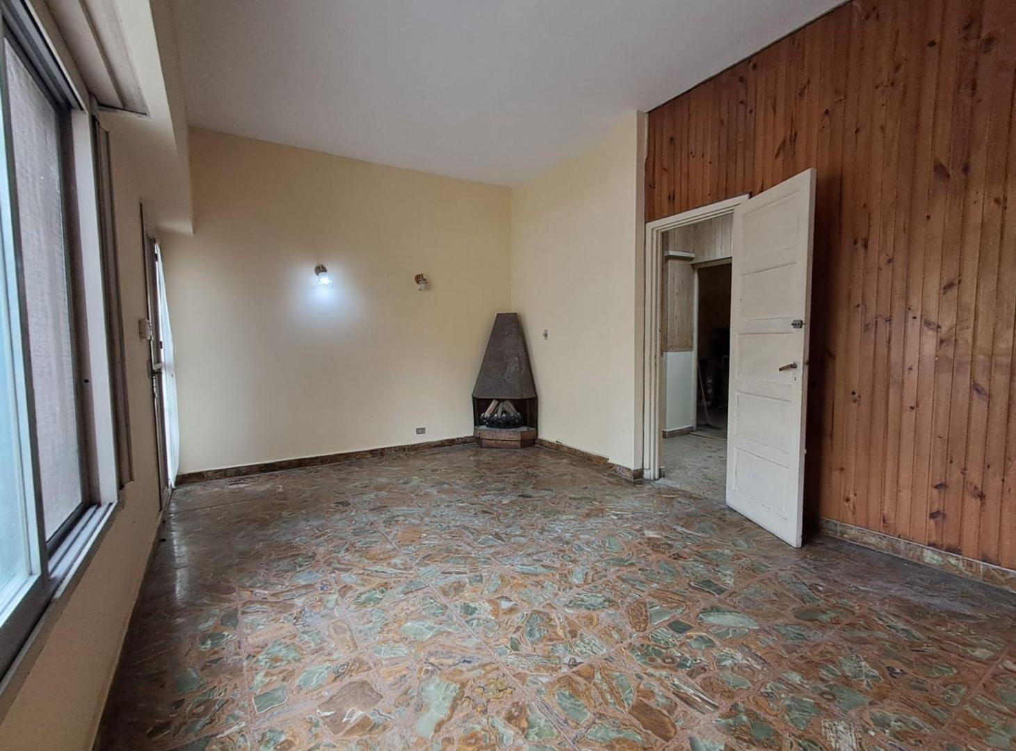 Foto de CASA 3 AMBIENTES VENTA SAN MARTIN COCHERA PATIO, imagen 3