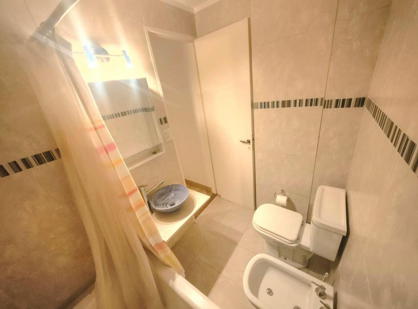 Foto de DEPARTAMENTO 2 AMBIENTES VENTA PALERMO IMPECABLE, imagen 3