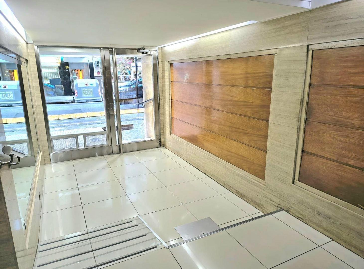 Foto de DEPARTAMENTO 2 AMBIENTES VENTA PALERMO IMPECABLE, imagen 2