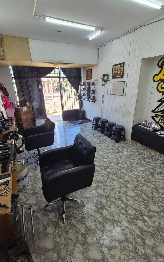 Foto de VENTA LOCAL LOMA HERMOSA 30 m2, imagen 1
