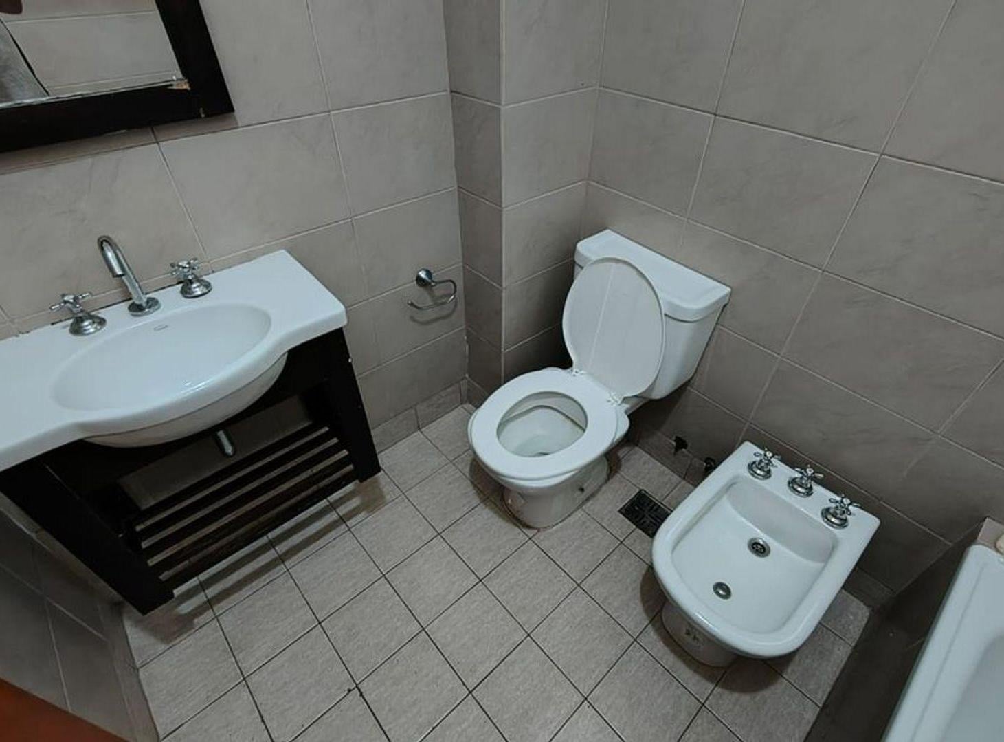 Foto de VENTA DEPARTAMENTO 2 AMB PARQUE CHAS LUMINOSO, imagen 3