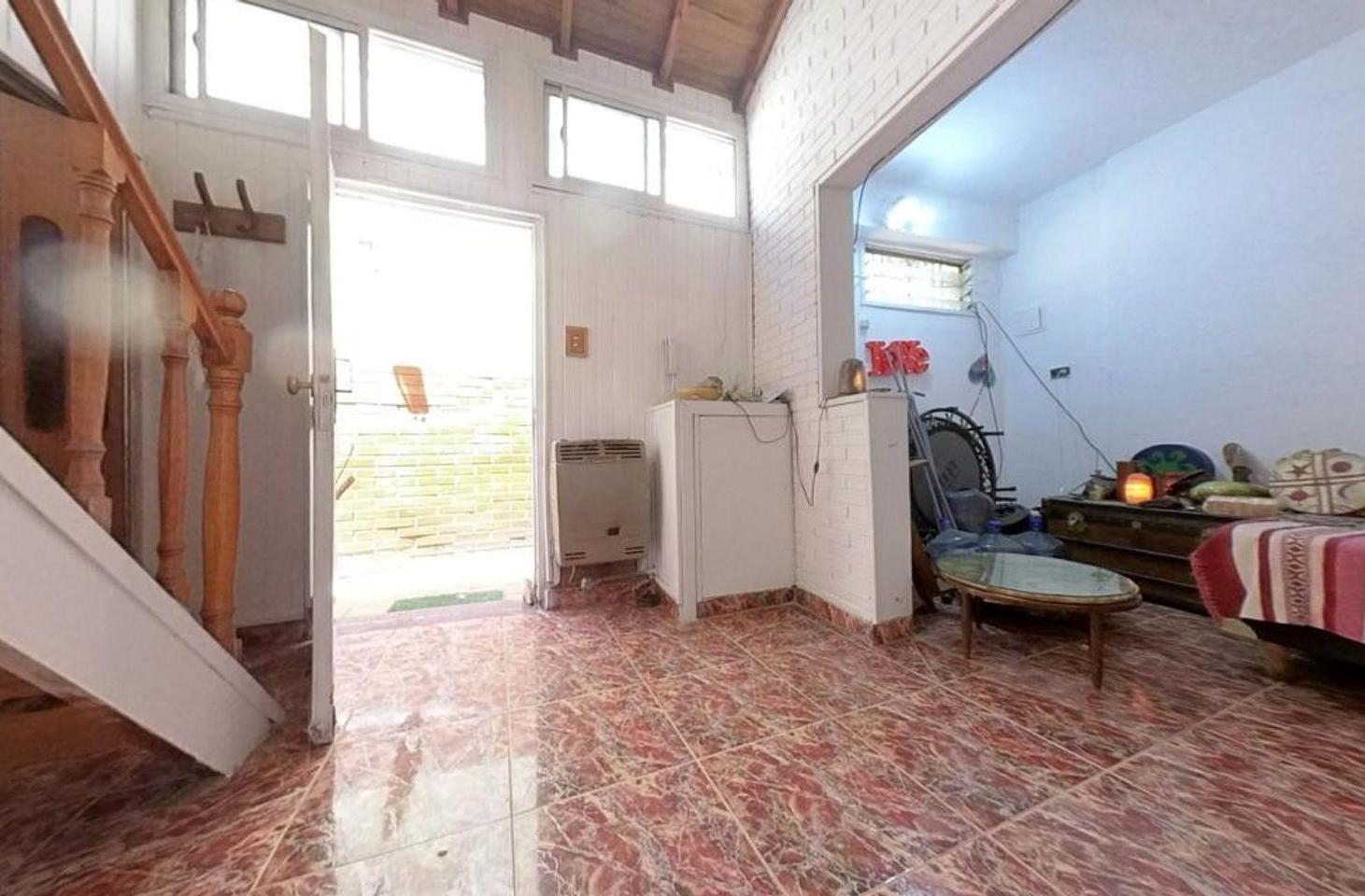 Foto de PH 4 AMBIENTES VENTA FLORES TERRAZA SIN EXPENSAS, imagen 5