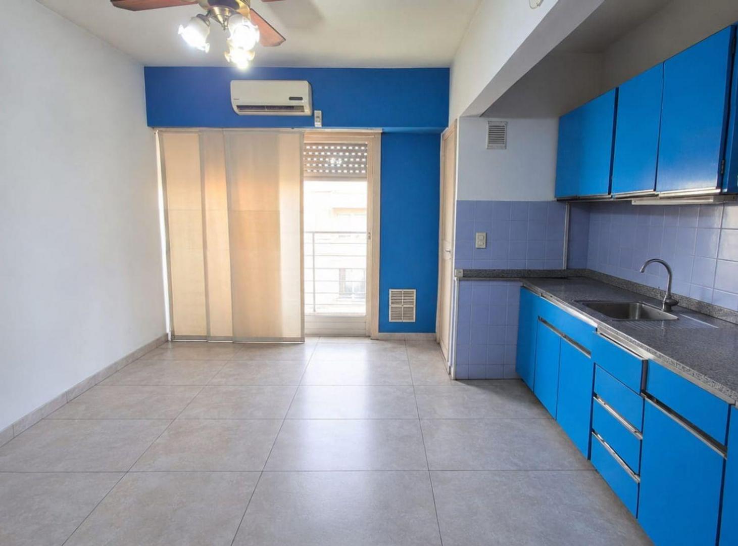 Foto de VENTA DEPARTAMENTO 3 AMBIENTES VILLA GENERAL MITRE, imagen 4