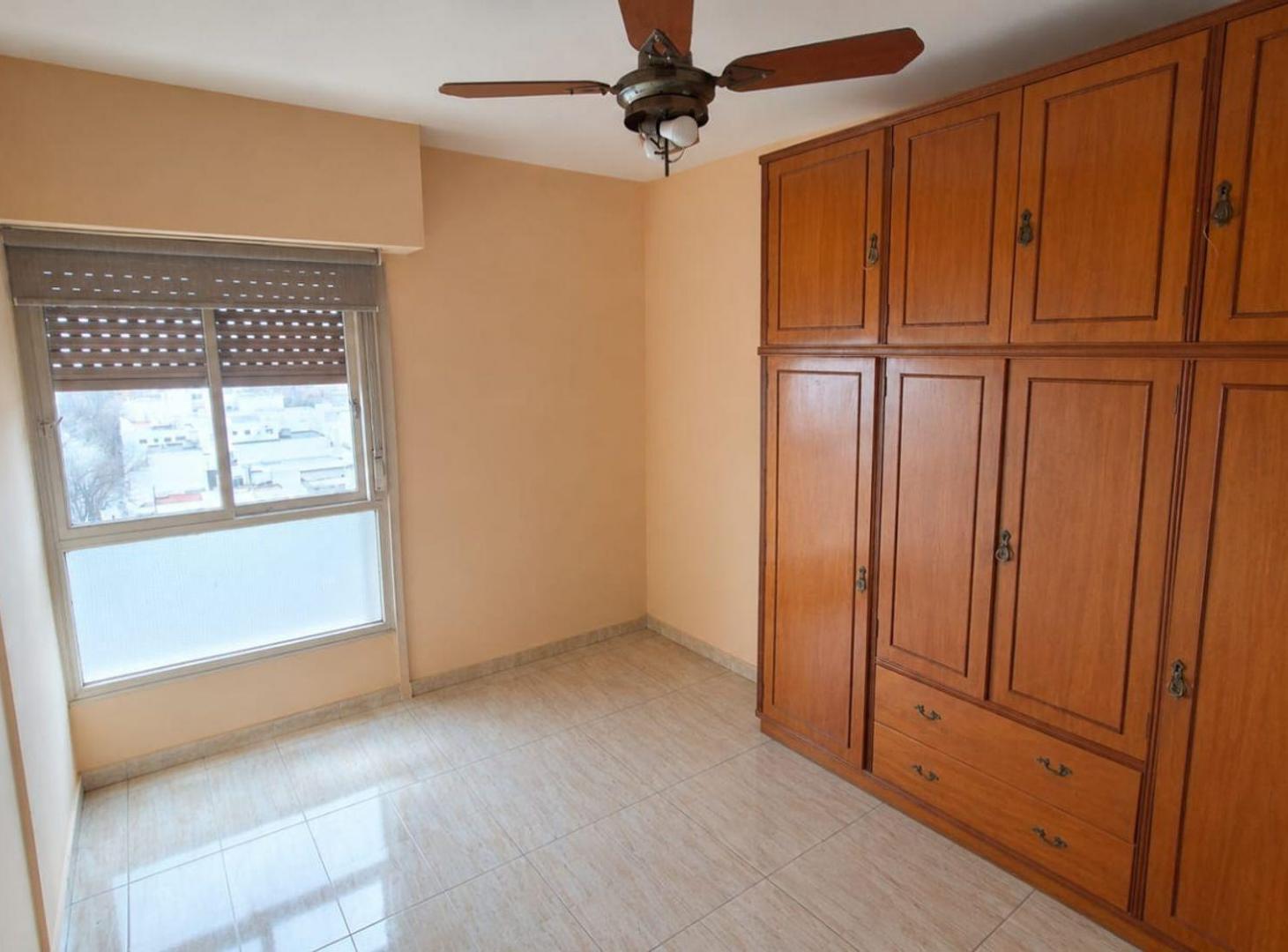 Foto de VENTA DEPARTAMENTO 3 AMBIENTES VILLA GENERAL MITRE, imagen 3