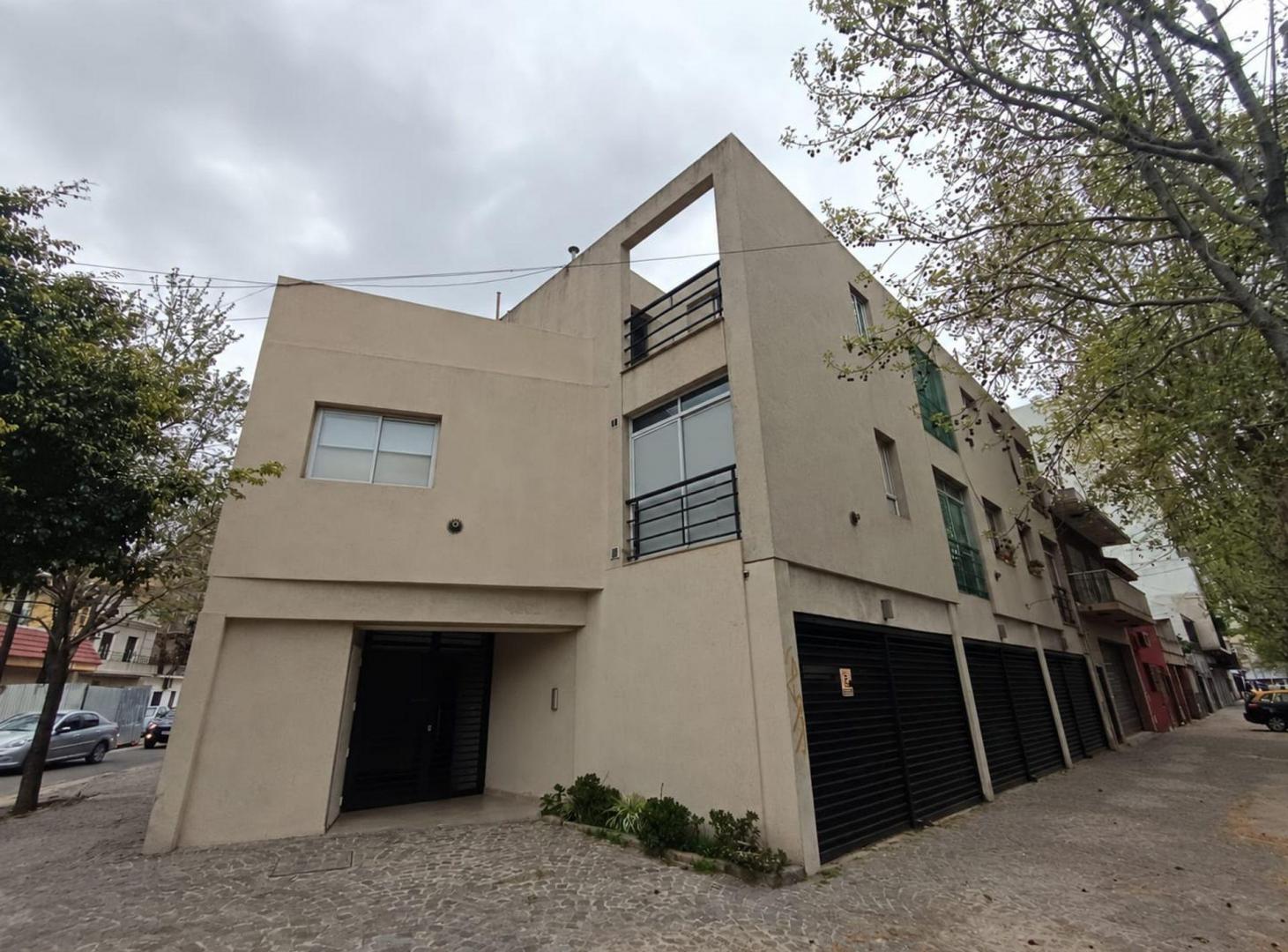 Foto de VENTA DEPARTAMENTO 2 AMBIENTES PARQUE AVELLANEDA, imagen 3
