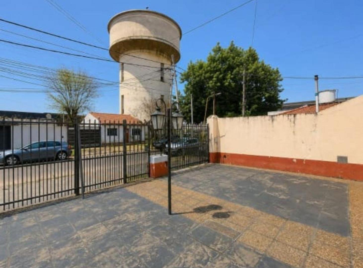 Foto de CASA 3 AMBIENTES VENTA SAN JUSTO COCHERA TERRAZA, imagen 5