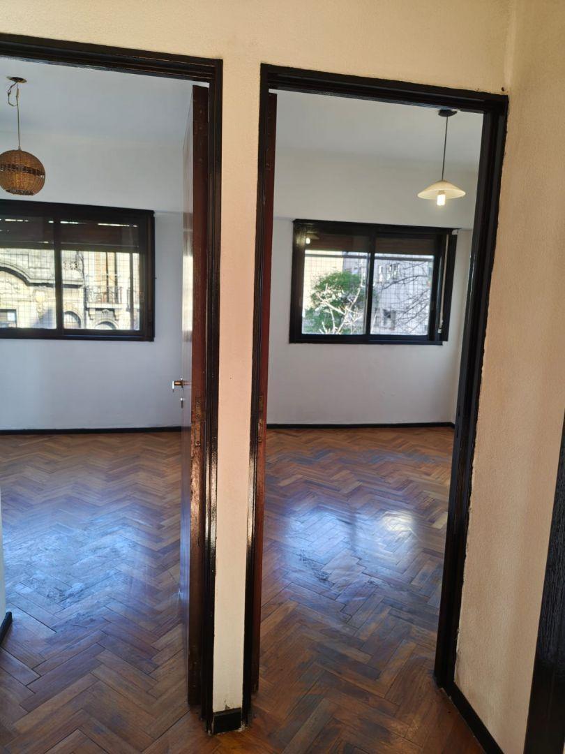 Foto de Departamento 4 ambientes 0 dormitorios. | AV SAN JUAN al 3100, imagen 2