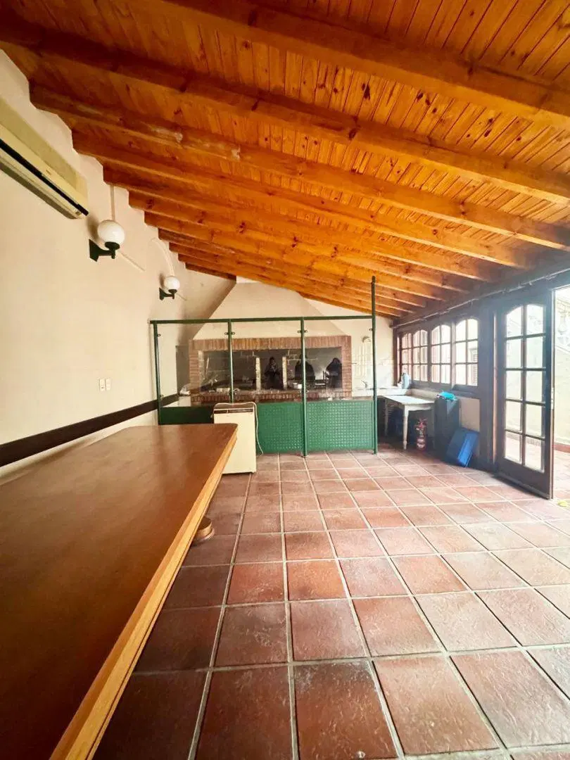 Casa 18 ambientes 11 dormitori. | Alberti al 1200 3