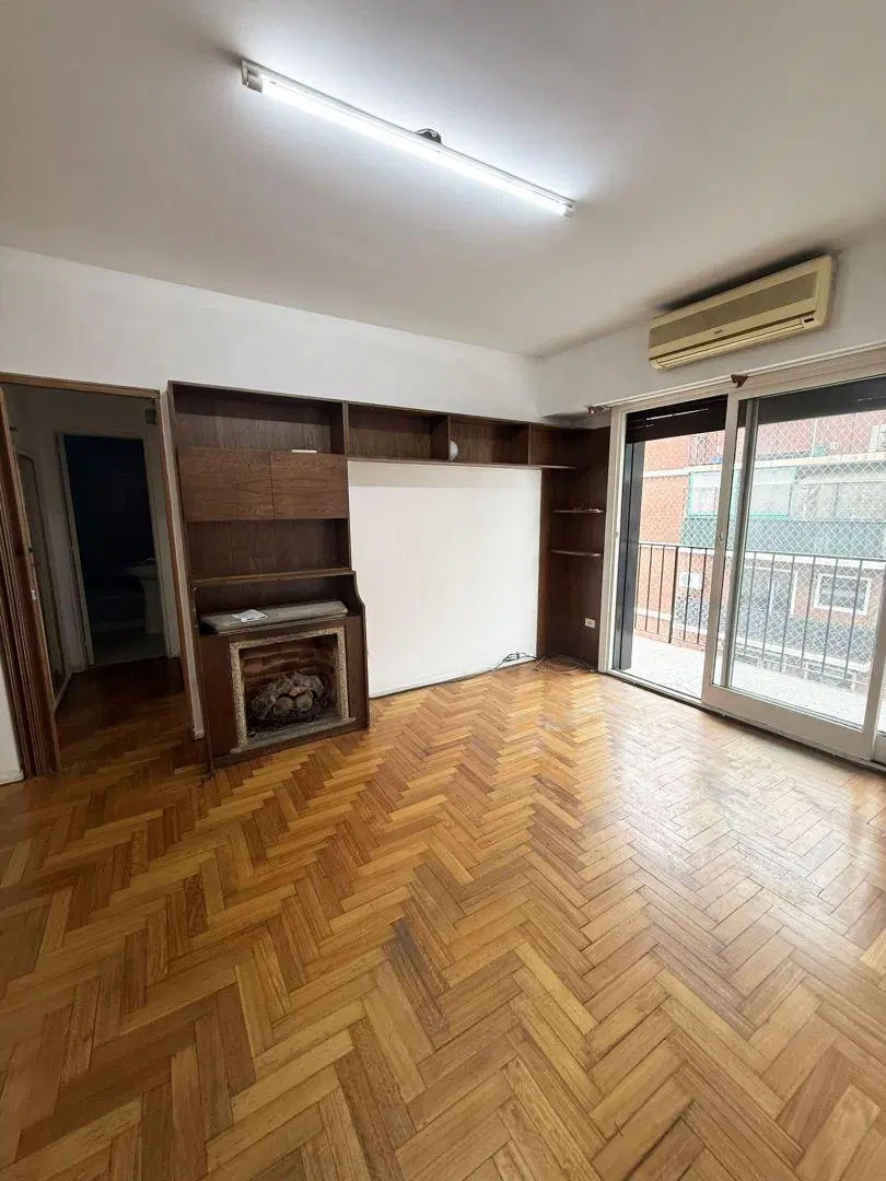 Departamento 2 ambientes. | Av. Independencia al 2000 2