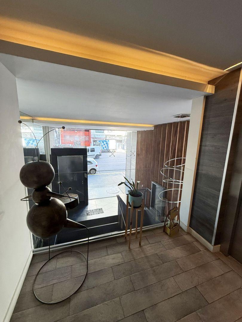 Foto de Departamento monoambiente. | Av. San Juan al 800, imagen 2