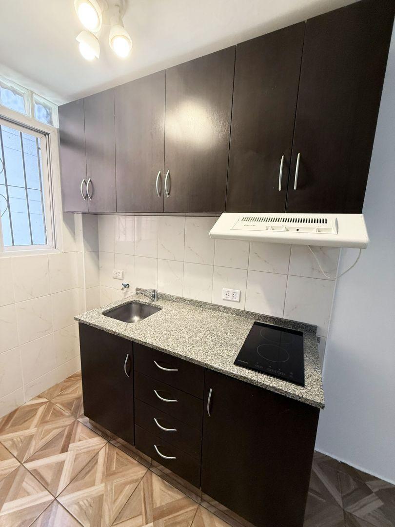 Foto de Departamento 1 1/2 ambientes. | Saavedra al 700, imagen 4