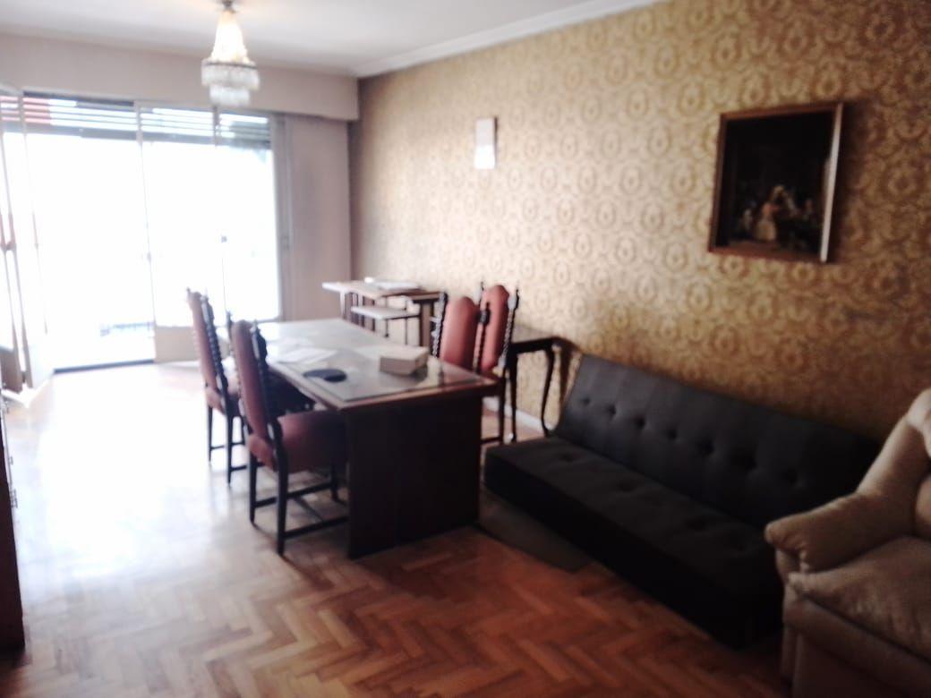Departamento 3 ambientes. | PARAGUAY al 1300