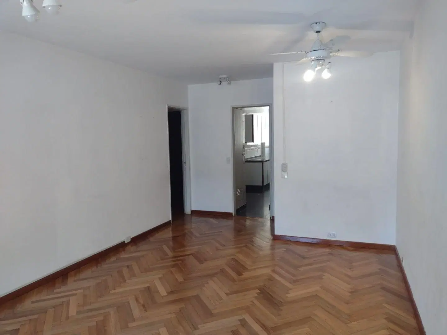 VENTA DE 3 AMBIENTES CON DEPENDENCIA EN RECOLETA 5