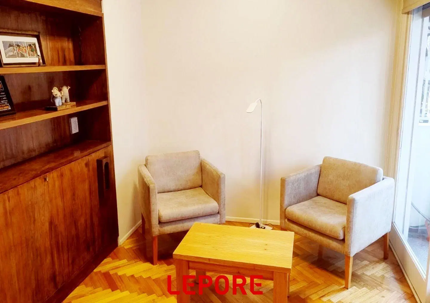 3 AMBIENTES CON BALCÓN CORRIDO, LUZ Y SOL EN PLENO BARRIO NORTE 4