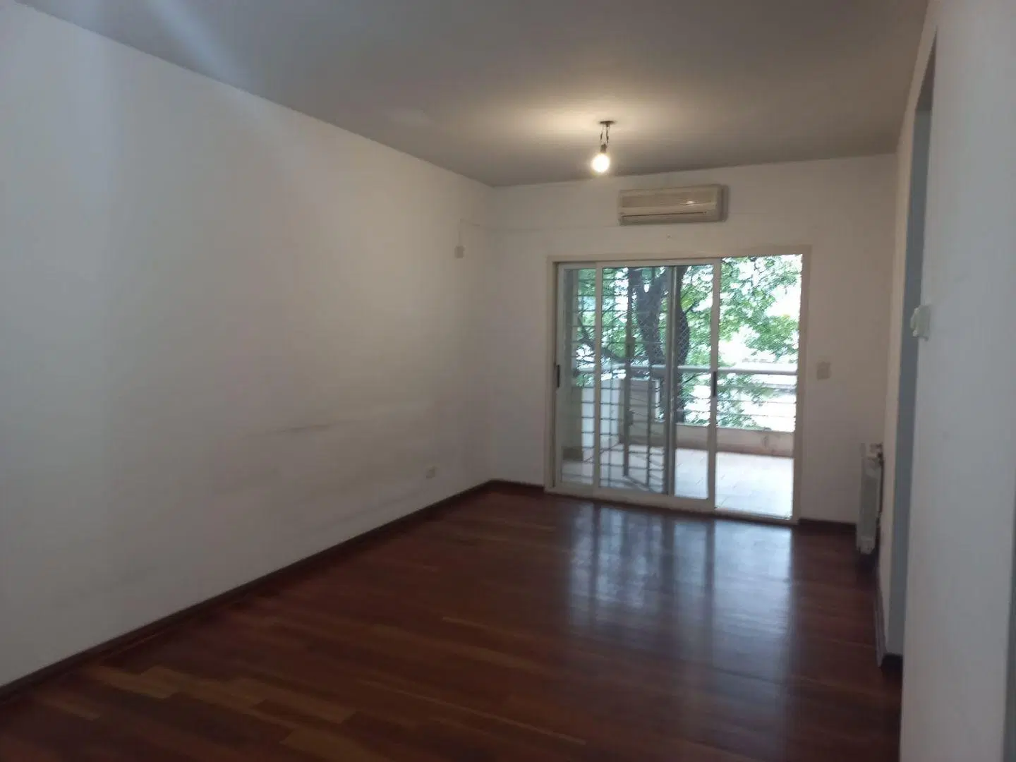 ALQUILER - Excelente 3 ambientes con cochera fija en Caballito 2